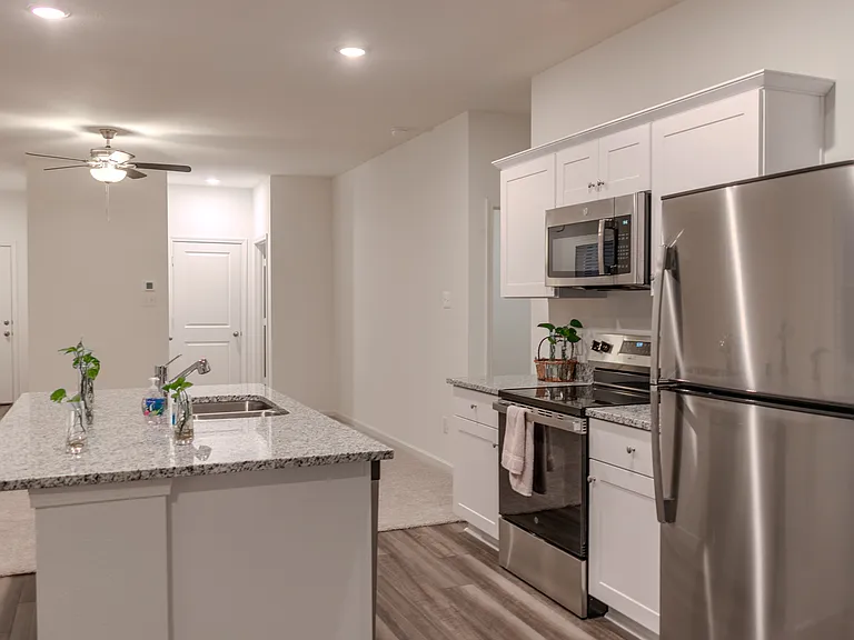 4407 Silverweed Ln — Photo 9
