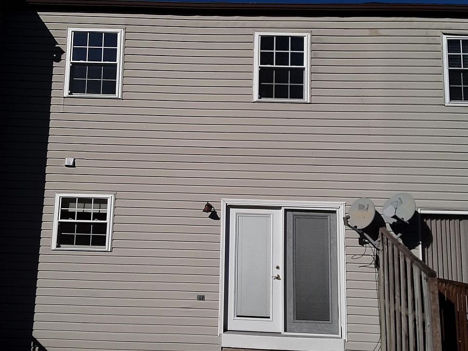 2nd image of 21 Berger Ln