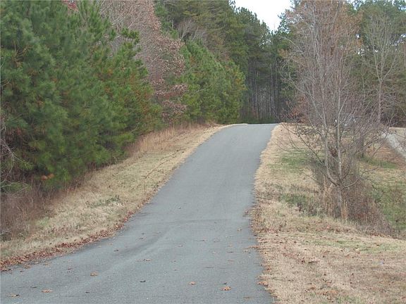 4th image of 623 Crystal Cove Ln #4