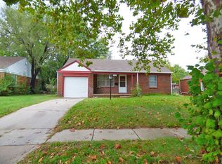 1657 N Kenmar Dr, Wichita, KS 67208