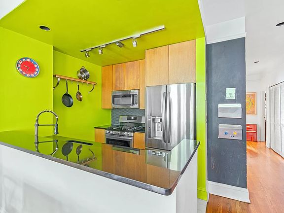 3rd image of 305 5th Ave APT 4A