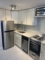 Rented by Mallory Management Corp