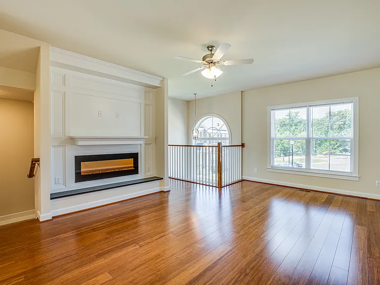 83 Andrews Pl — Photo 8