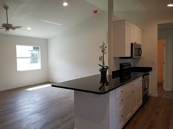 5th image of 6479 Whelan St