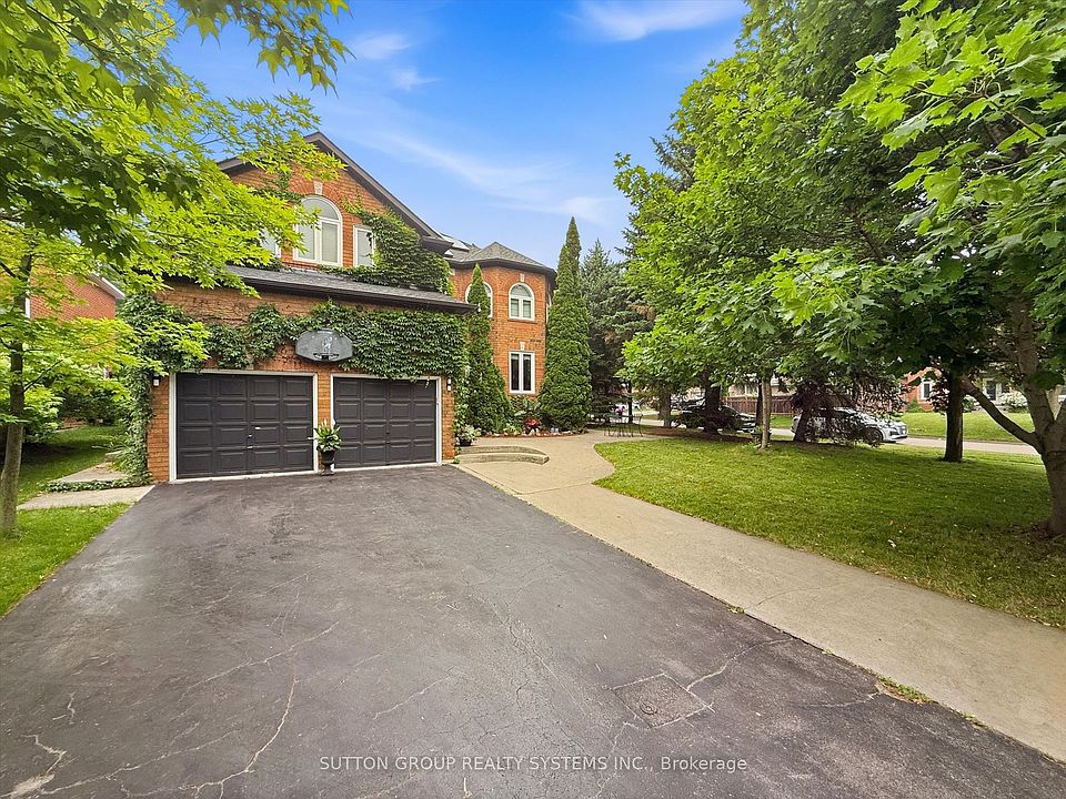 1st image of 7 Arnhem Ct