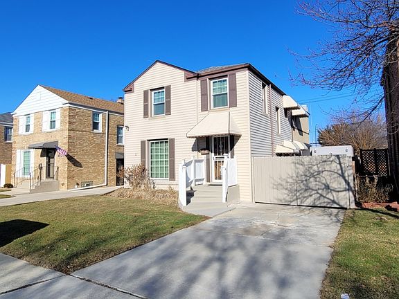 3rd image of 7432 W Gregory St