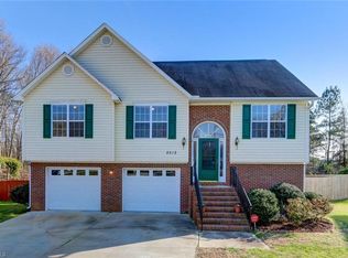 2512 Willard Rd, High Point, NC 27265