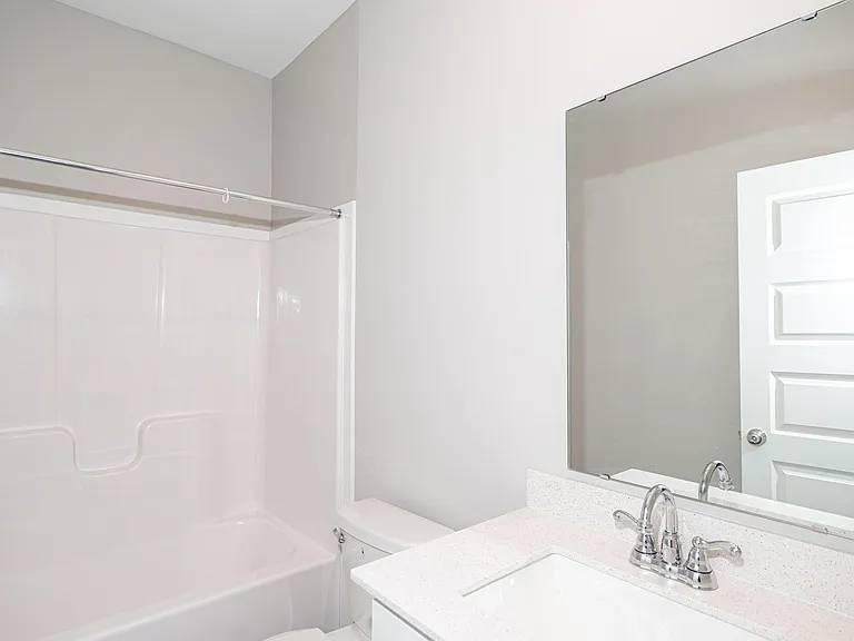 2519 Dixon Creek Dr — Photo 15