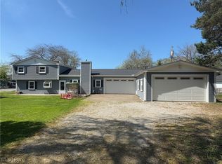 867 Vermilion Rd, Vermilion, OH 44089