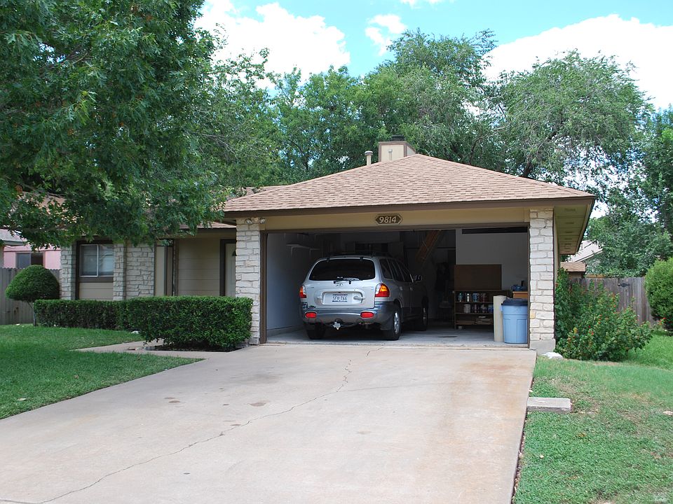 1st image of 9814 Meadowheath Dr