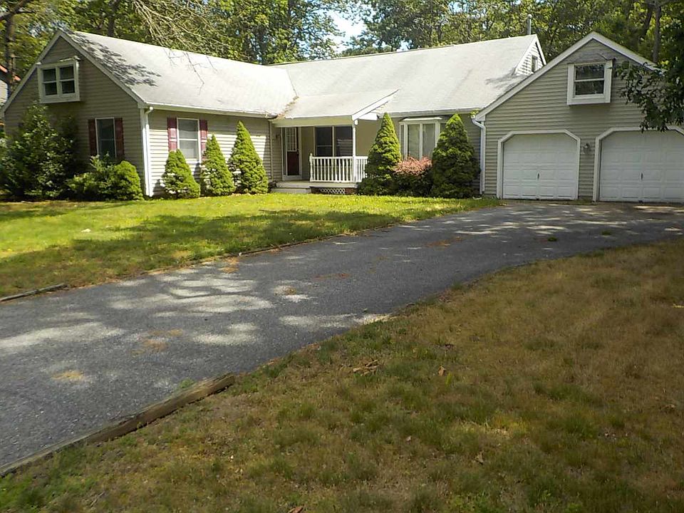 1st image of 37 Jill Ave