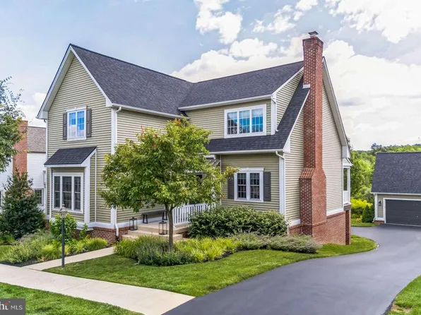 1006 Linden Ave, Chester Springs, PA 19425