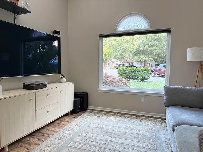 220 Revermede Ct — Photo 1