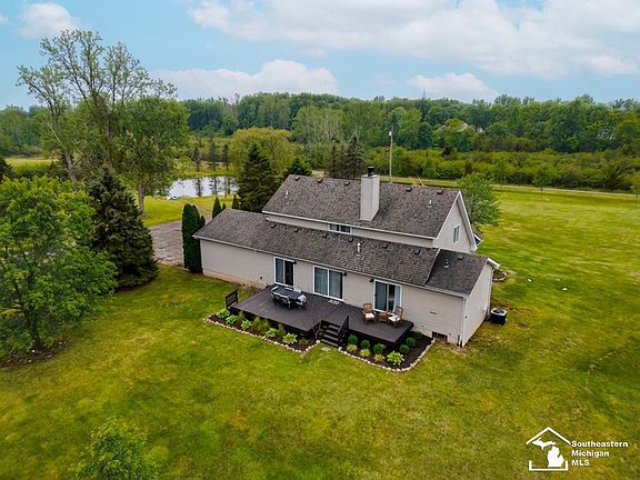 3rd image of 4335 Dauncy Rd