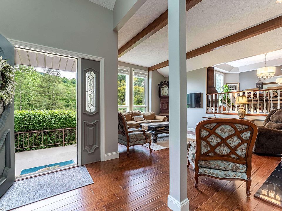 2004 Lakeside Ests, WV 26508 Zillow