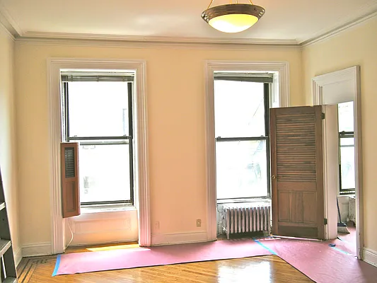Rented by Rapid Realty Cobble Hill | media 59