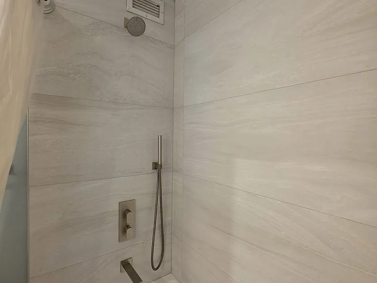 1313 N Ritchie Ct #403 — Photo 13