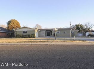 6115 Gainsborough Rd, Amarillo, TX 79106