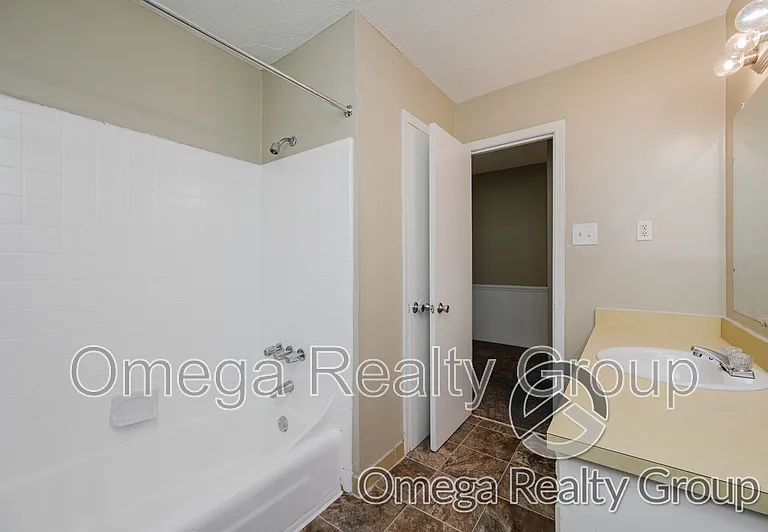 2274 Chapel Hill Rd — Photo 26