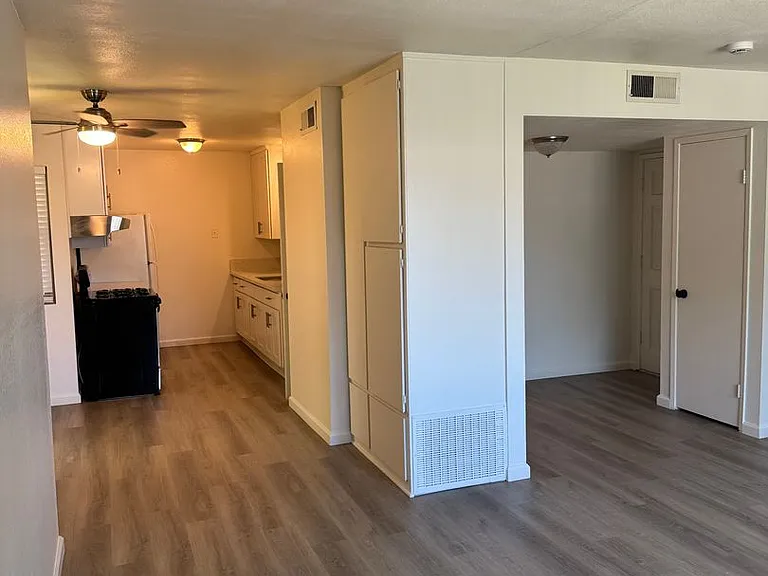11170 Poplar St — Photo 14