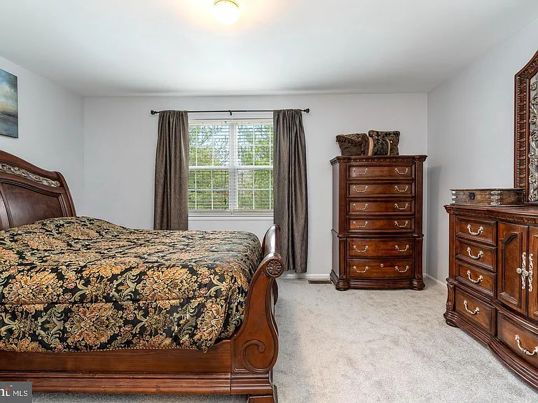 8415 Gold Sunset Way — Photo 22