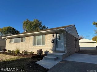 27869 Osmun Ave, Madison Heights, MI