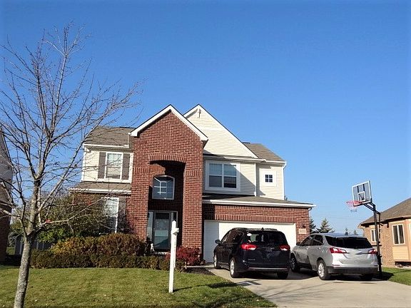 2nd image of 50555 Cheltenham Dr