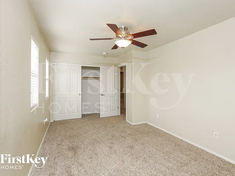 21172 E Avenida Del Valle — Photo 13