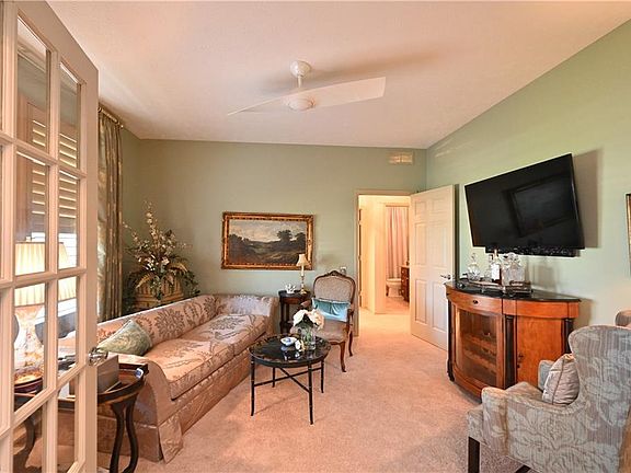 5th image of 38001 Essex Pl North Ridgeville Oh #440399769