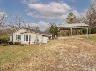 2548 Highway 43 S, Leoma, TN 38468