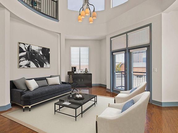 5th image of 1821 N Greenville Ave #1313