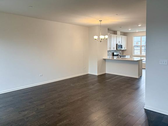 3rd image of 1238 Landmark Ave