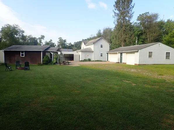 8148 Old Canal Ln NW, Malvern, OH 44644