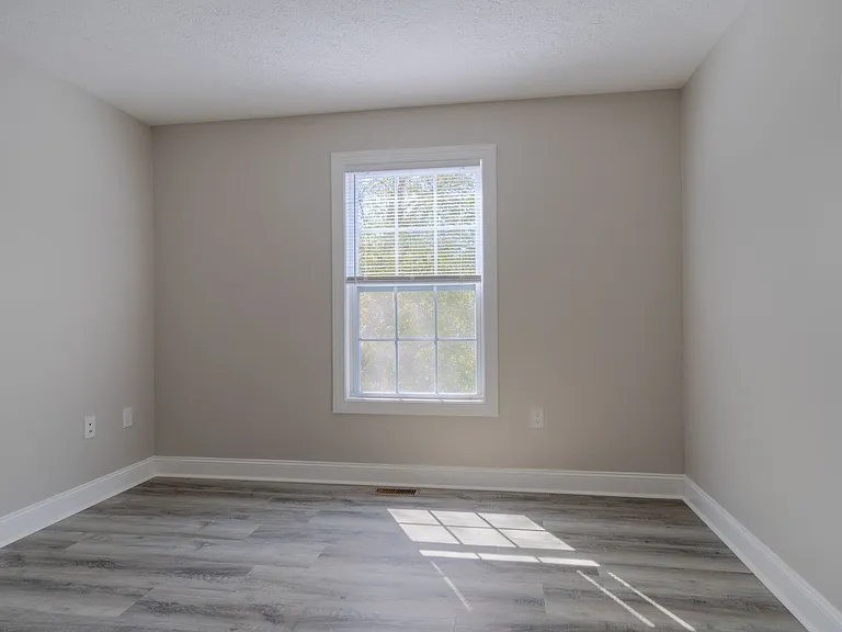 1330 Providence Blvd NW — Photo 18
