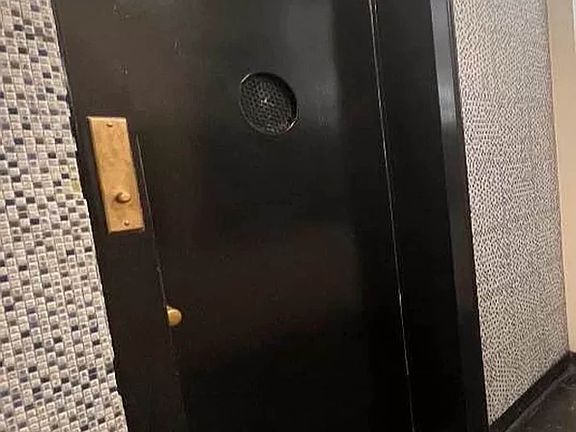 5th image of 5505 Woodside Ave APT 321