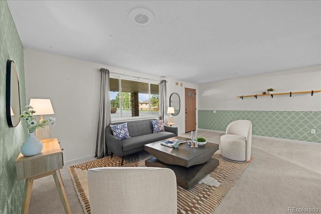 306 Juniper Place