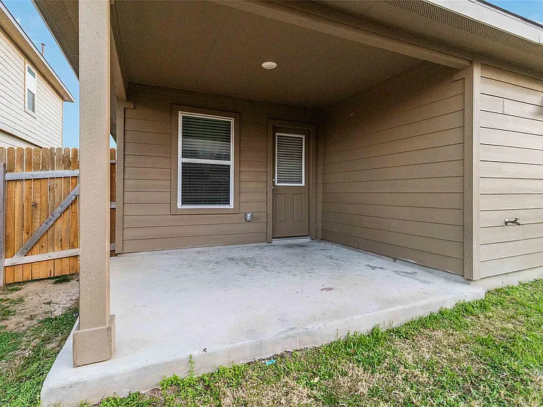 2845 Wolfcreek — Photo 24