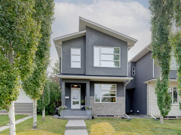 2830 W 42nd St SW, Calgary, AB T3E 3M1