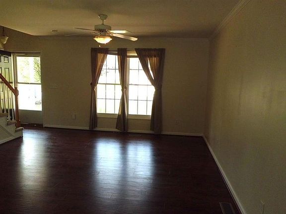5th image of 3505 Sidneys Way