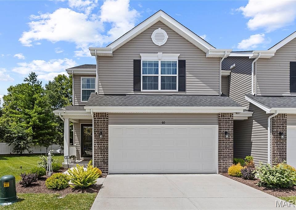 1st image of 60 Richmond Center Ct