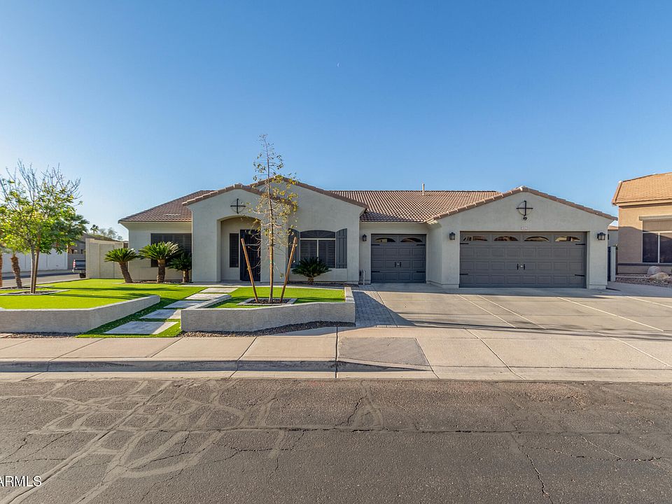 1st image of 9845 E NATAL Avenue