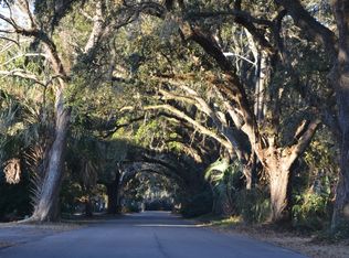 218 Baker St, Mc Clellanville, SC 29458