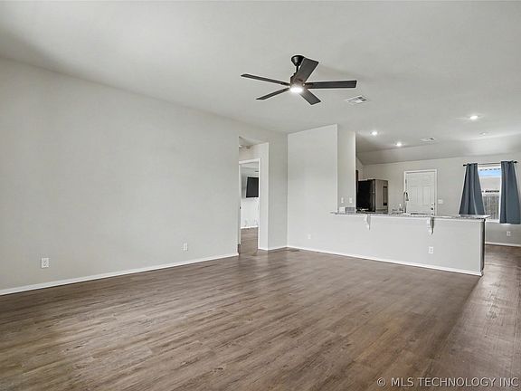 2nd image of 16235 S 87th East Ave