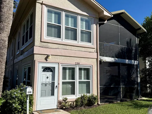 230 Pine St #1, Neptune Beach, FL 32266
