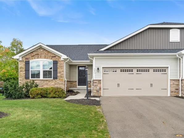 321 Brandi Lynn Ln, Evans City, PA 16033