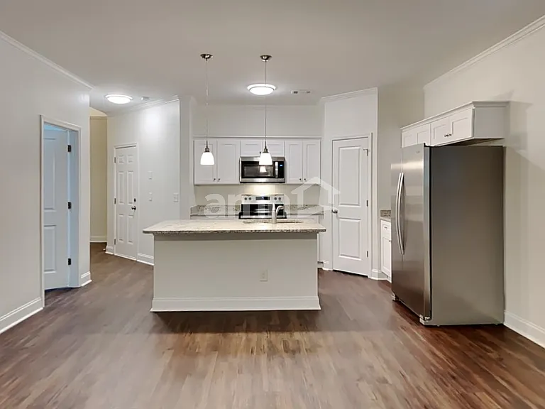 2454 Beal St — Photo 5
