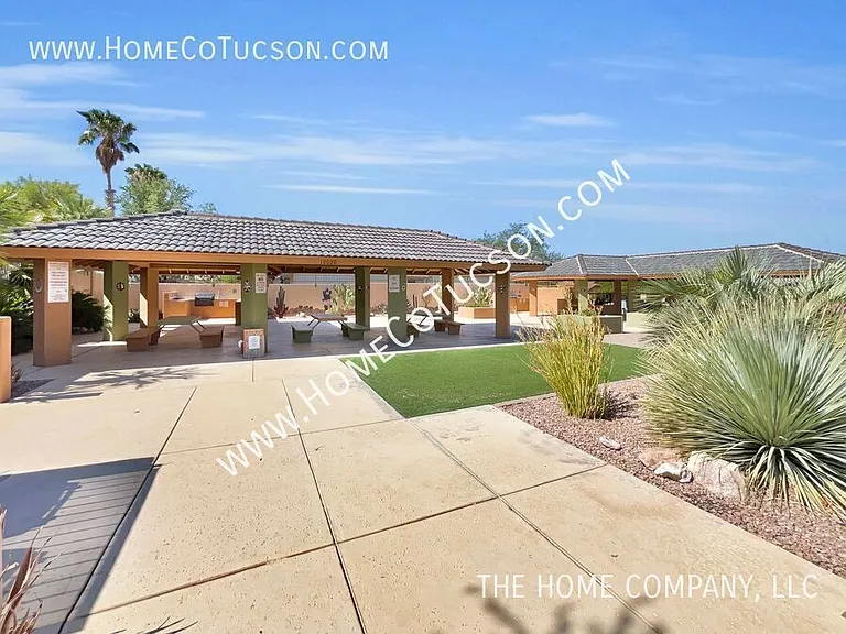 3873 S Havenhurst Dr — Photo 25