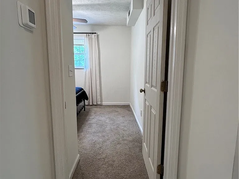 1535 Londonderry Pl — Photo 30