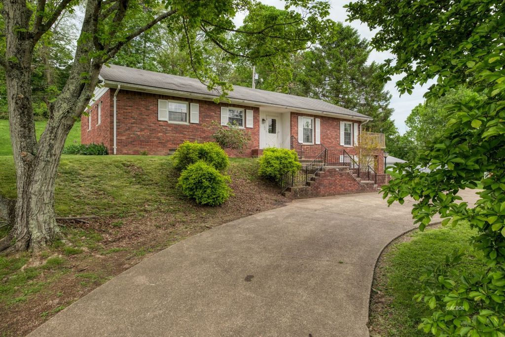 Real estate listing image