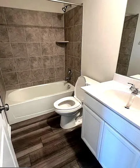98 Extrovert Dr — Photo 23